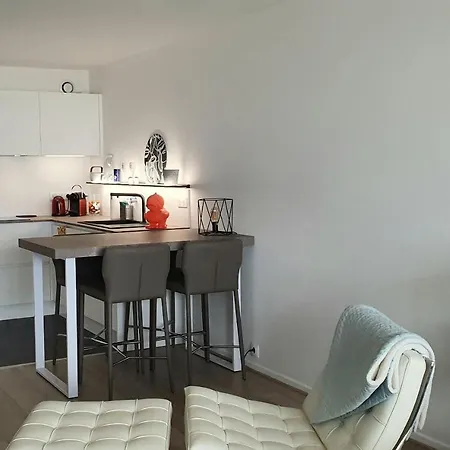 Superbe T2 Avec Vue A 2 Min Du Centre *