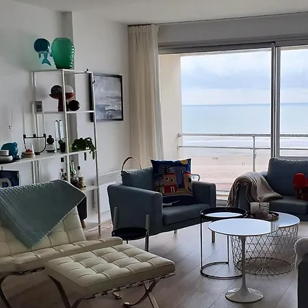Superbe T2 Avec Vue A 2 Min Du Centre Apartman *